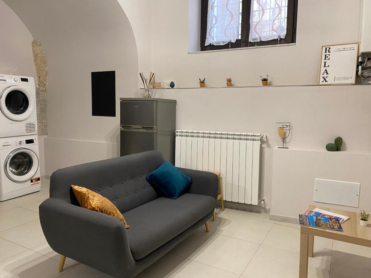 Zagara Holiday House Palermo Bagian luar foto